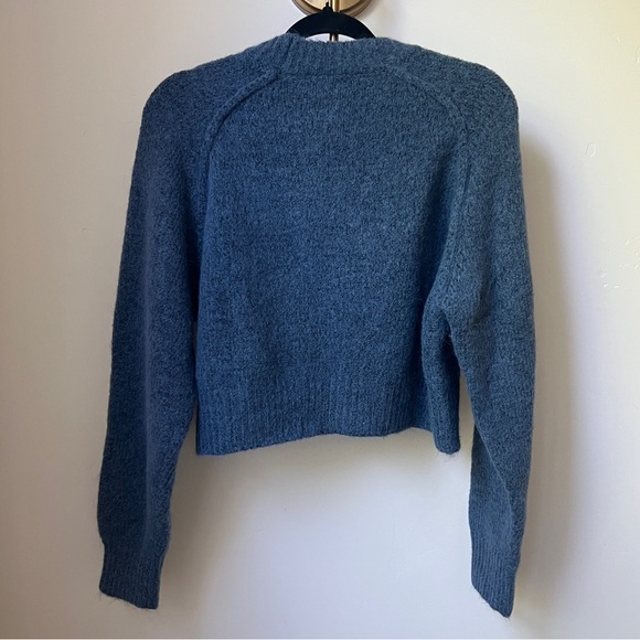 ZARA Cropped Cozy Knit Sweater - Picture 6 of 6